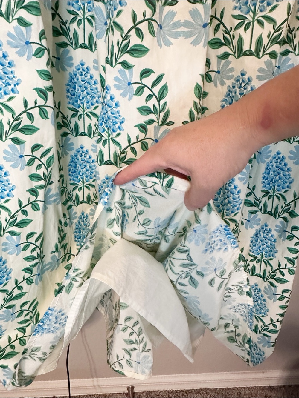 Anthropologie Let Me Be Blue and Green Hydrangea Printed Midi Dress - size M - Picture 11 of 16